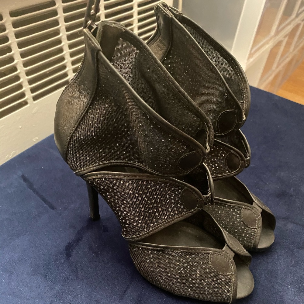 SCHUTZ Sparkle Zip Heeled Booties